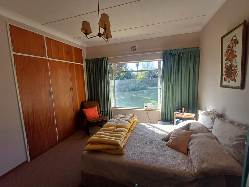 5 Bedroom Property for Sale in Parys Free State